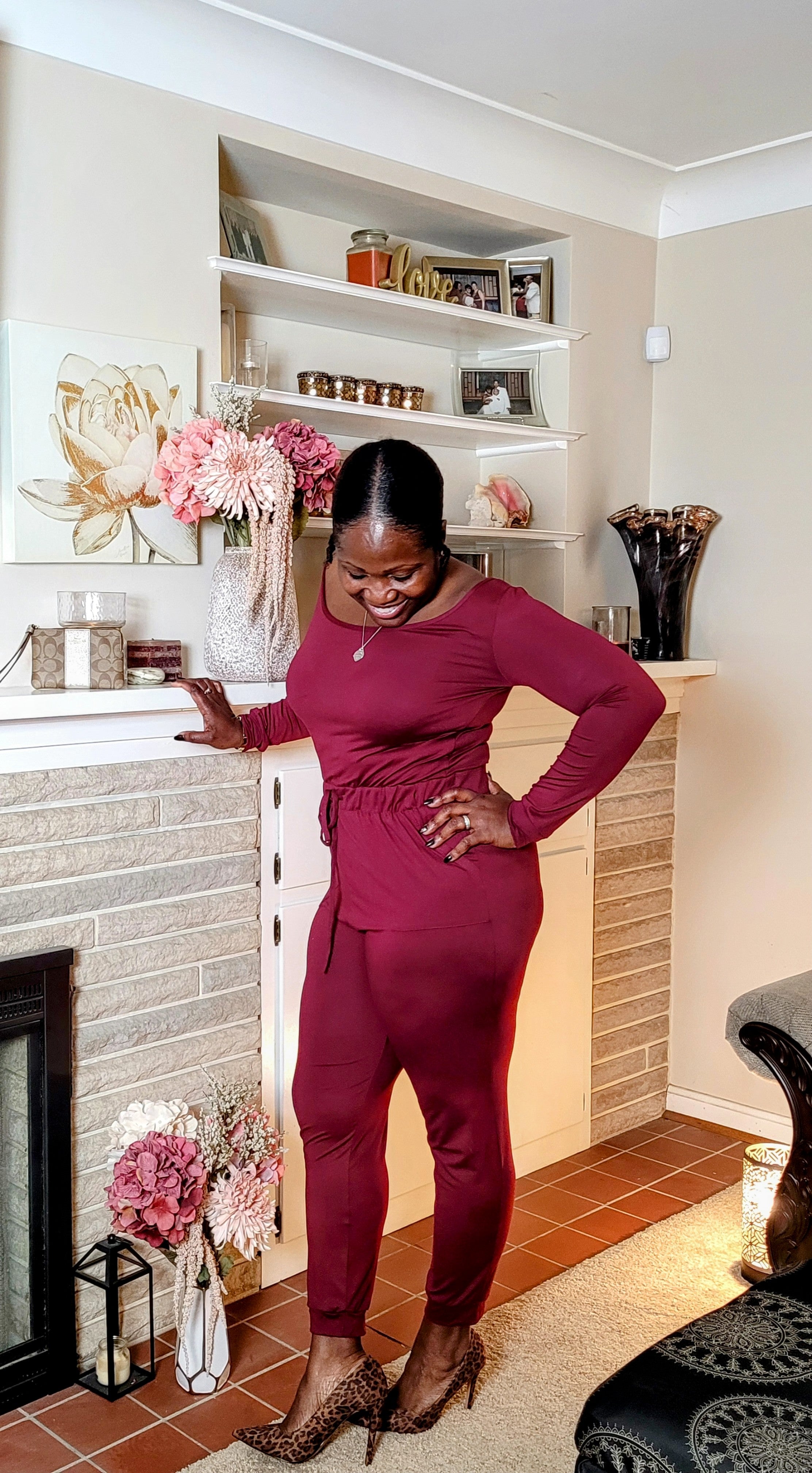 Draw You In| Jumpsuit {Burgundy}